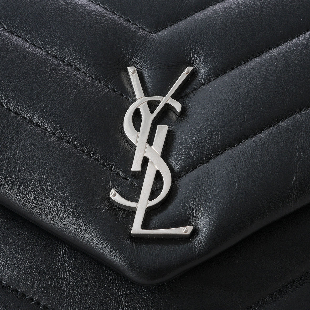 YVES SAINT LAURENT(USED)생로랑 494699 루루 스몰 체인백